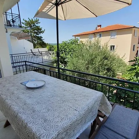 Apartman With A Parking Space , Krk - 21701